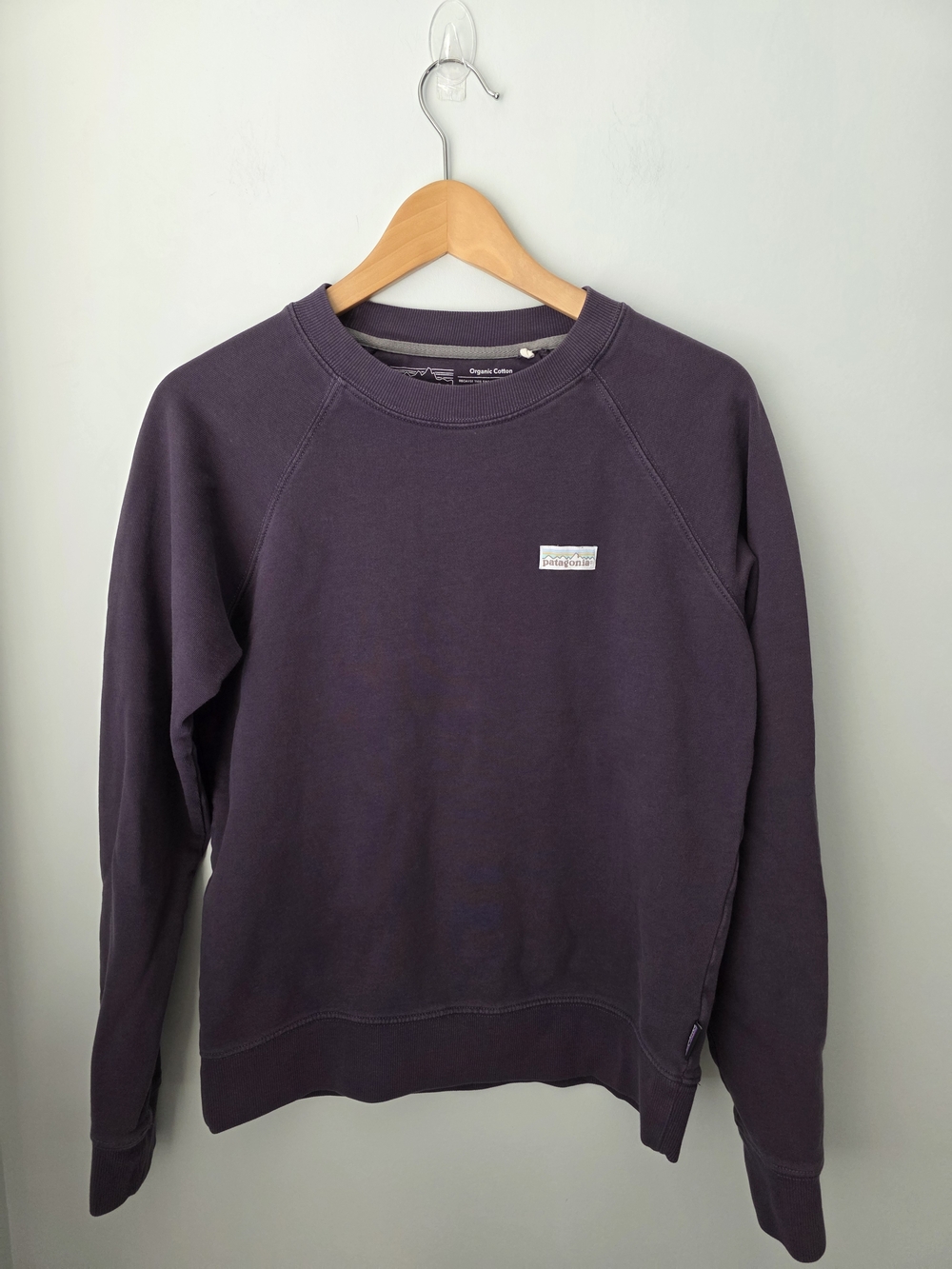 Patagonia Organic Cotton Crewneck Sweatshirt Purple Slim Fit Women’s Small - Picture 3 of 10